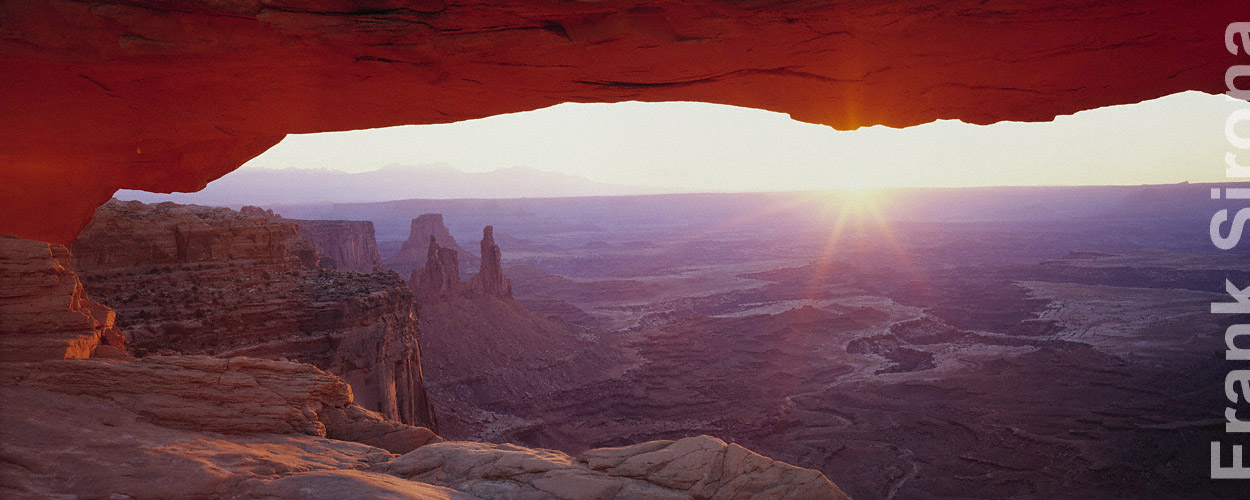 White Rim Sunrise Canyonlands © Frank Sirona